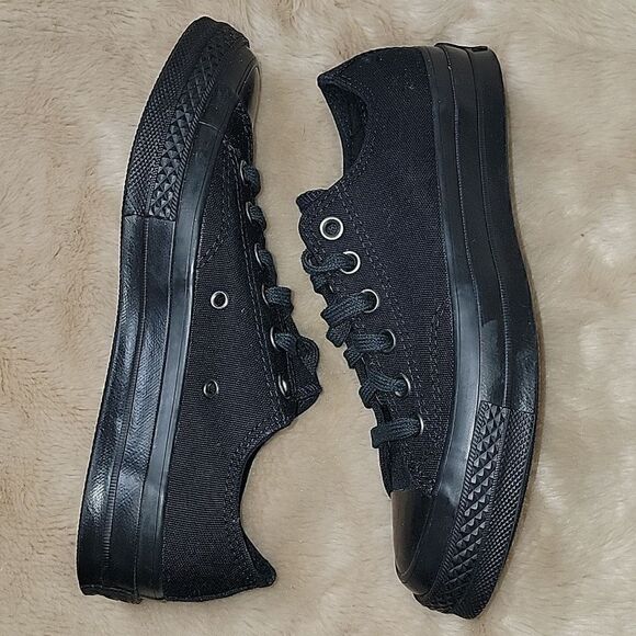 CONVERSE CHUCK TAYLOR ALL STAR LOW TOP ALL BLACK,  UNISEX SZ W 7, M 5 - Picture 7 of 10